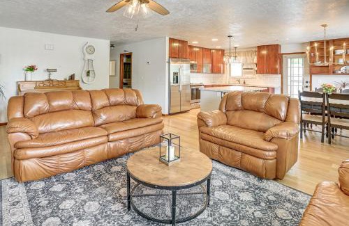 Rock Springs House | Spacious Rock Springs Stay Near Shops and Dining!