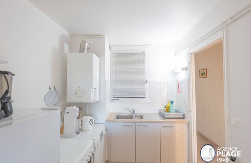 Les Sables d'Olonne Apartment | Spacious Seafront Apartment with Balcony, Near Beach and Shops