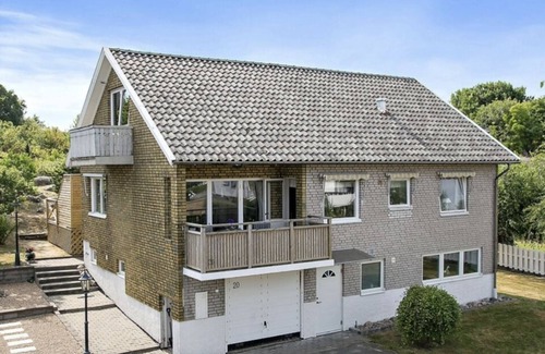 Ockero House | Spacious house close to the sea for the extended family