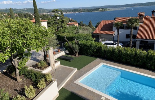 Piran Apartment | Spacious Sea View Terrace Apartment
