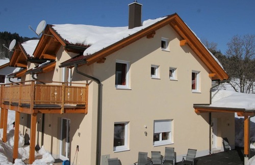 Kotschach-Mauthen Ski Chalet | Spacious semi-detached chalet in Kötschach-Mauthen/Carinthia near the ski area