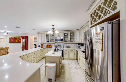 Hunt Club House | Spacious single-level home with private pool, patio, central AC, & washer/dryer