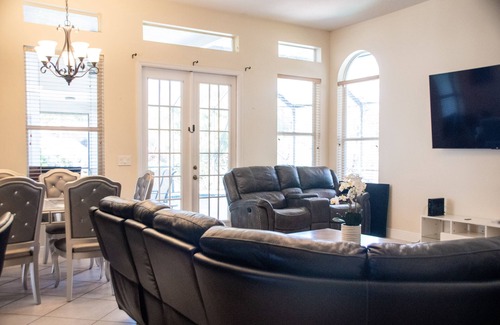 Hunt Club House | Spacious sized home for big family or groups. Peaceful, quiet and fully equipped