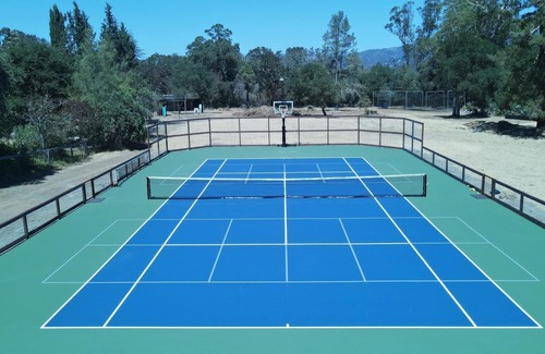 Eldridge House | Spacious Sonoma Gated Retreat with Pool, Tennis and Pickleball