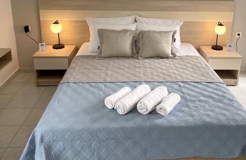 Sougia Apartment | Spacious studio locaded in Sougia, 5 min from the beach!