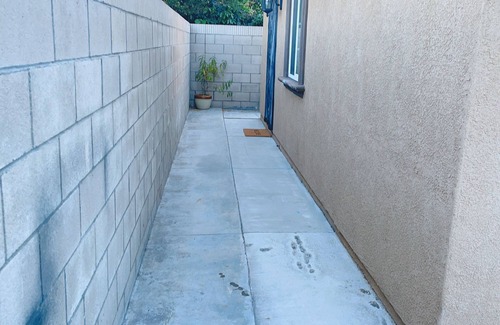 Westminster Apartment | Spacious Studio Near Disneyland & LittleSaigon