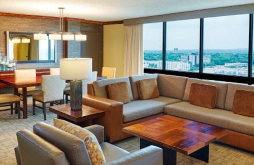 Shearer Hills - Ridgeview Apartment | Spacious suite San Antonio - small dogs allowed
