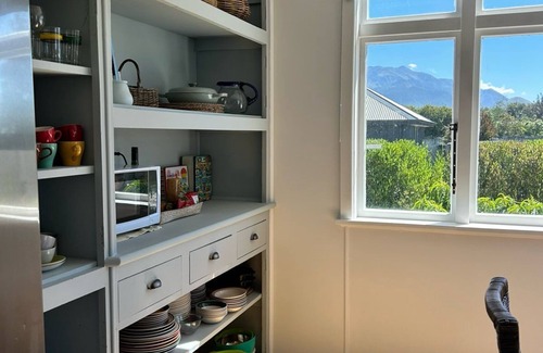 Kaikoura House | Spacious | Sunny | Warm - KK03219, Spacious | Sunny | Warm