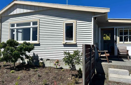 Kaikoura House | Spacious | Sunny | Warm - KK03219, Spacious | Sunny | Warm