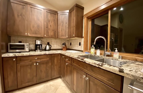Soda Springs House | Spacious Three-level Home near Sugarbowl