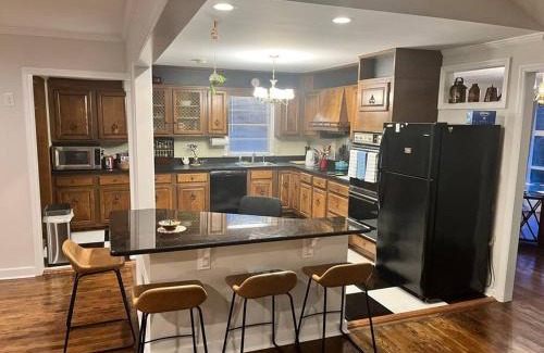 Terry Sanford House | Spacious tranquil home close to downtown 5 beds