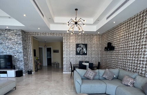 Obhur Al-Janoubiyah Apartment | Spacious two bedroom apartment with beautiful view of the city and the sea!