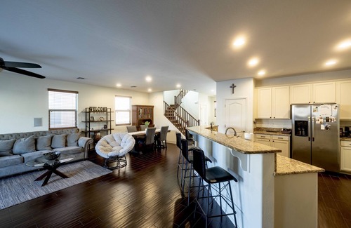 Peoria House | Spacious Updated Gem in Perfect Quiet Neighborhood Location off the 303 & HV