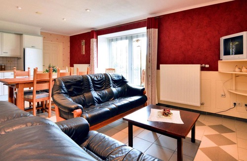 Warempage Villa | Spacious Villa with Charm