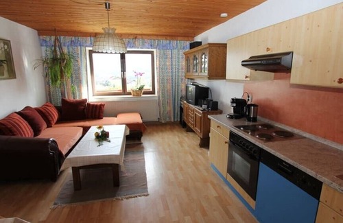 Stadlern Apartment | Spacious vacation apartment* with 2 bedrooms and balcony