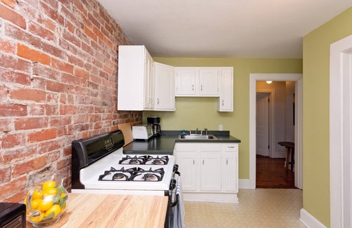 Hartford Apartment | Spacious Victorian Tower Apartment