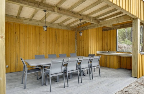 Biscarrosse Plage House | Spacious Villa with Heated Pool, 5 Bedrooms, Wi-Fi, in Quiet Biscarrosse Neighborhood