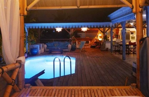 Riviere-Salee Villa | Spacious Villa 6 pers. 3 Bedrooms 2 Bathrooms Swimming pool, Jacussi, sea view,