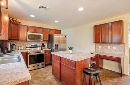 Long Pond House | Spacious villa in the heart of Pocono w Game room near casino,Kalahari,Ski,pools