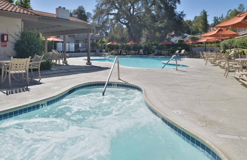 San Diego Country Estates Apartment | Spacious Villa w/Full Kitchen, Swimming Pools & Tennis Courts in Ramona