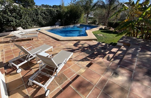 El Tosalet Villa | Spacious villa with pool and large garden near beach and restaurants