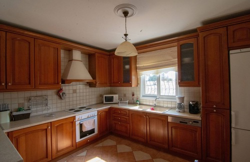Nafplio Villa | Spacious Villa with heated pool that becomes indoor