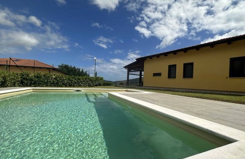 Itri Villa | Spacious Villa With Pool Between Itri and Gaeta