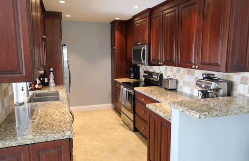 Bella Vista House | Spacious, walk to beach, meticulously clean, 2 BR, 1 level, ground level Condo