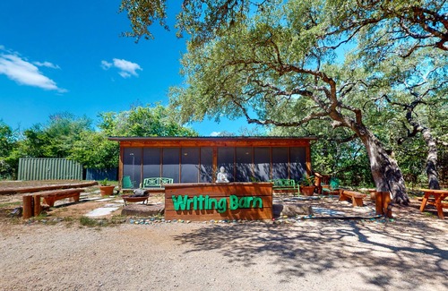Austin Cabin | Spacious Writing Barn on Eight Acres with Central AC, WiFi,