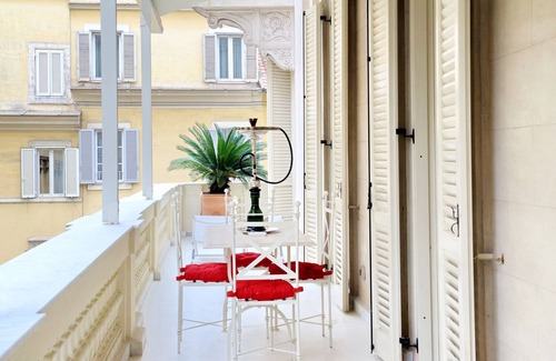 Rione III Colonna Apartment | Spanish Steps Luxury House, your home far from your home
