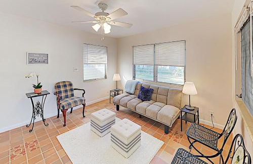 Lantana House | Sparking Ocean