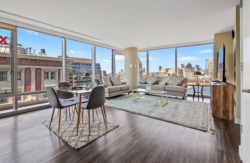 Back Bay Apartment | Sparkling 2BR/2BA in Back Bay