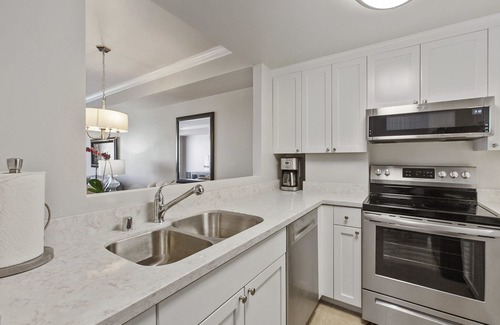Civic Center Condo | Sparkling Clean Condo and With nAll Amenities!