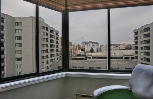 Civic Center Condo | Sparkling Clean Condo and With nAll Amenities!