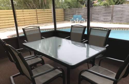 West Bradenton House | Sparkling Clean Home near Manatee River and Beaches NW Bradenton area