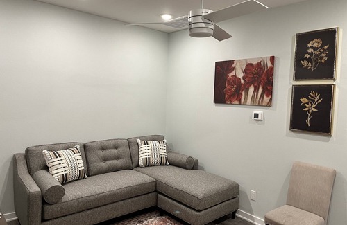 Settlers Ridge Cottage | Sparkling New Guest Suite