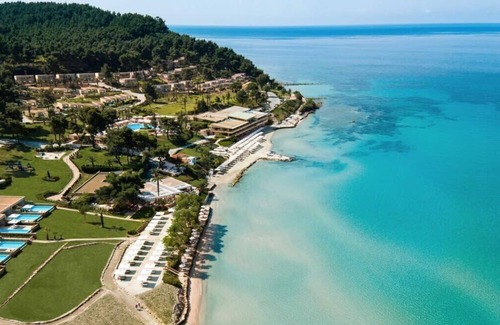 Sane Villa | Sparkling Sani Getaway - Nefeli's Summer Paradise