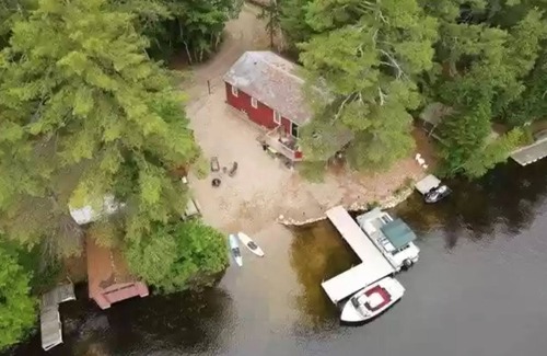West Newfield House | Sparkling Year Round Waterfront Oasis - Huge Dock, Deck, Level Sandy Water Entry