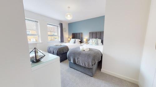 Patchway House | Sparrowbill House by Cliftonvalley Apartments