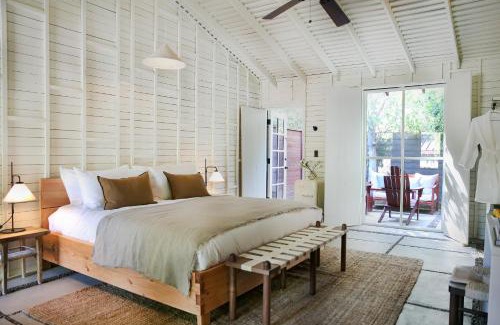 Deepwell Estates Resort | Sparrows Lodge