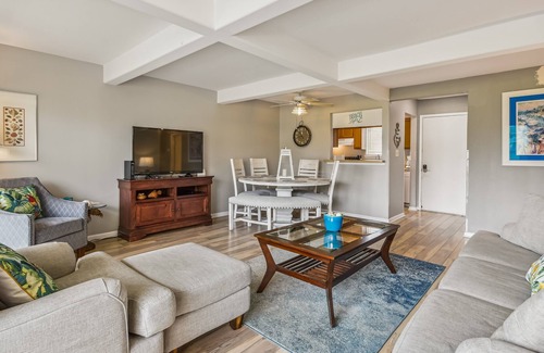 Holiday Isle Condo | SPC 3104 - Pet Friendly 2 BR - sleeps 4 by RedAwning