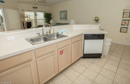 Holiday Isle Condo | SPC 9226 - Upstairs 1 BR - sleeps 6 by RedAwning