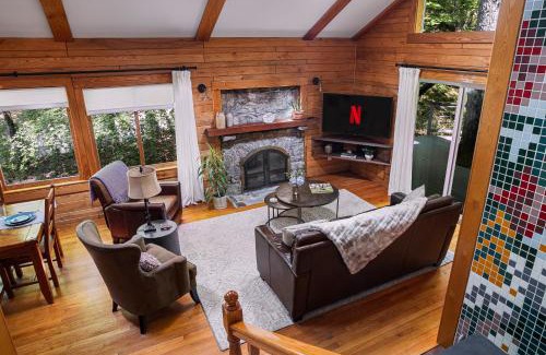 Black Mountain House | Special Offer Save More When You Stay Longer!