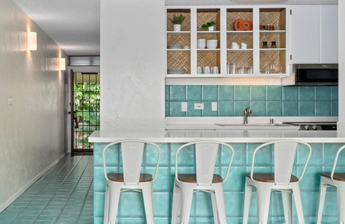 Historic Kailua Village Condo | Special Rate! Close to Downtown, One-bedroom at Kalanikai
