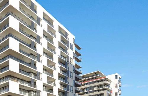 Hotham Heights Apartment | Spectacular 10th Floor, 2 Bed, 2 Bath,Wollongong Ocean View Apartment