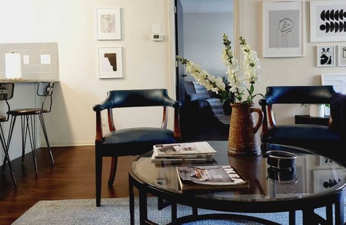 Buckhead Apartment | Spectacular" 2Beds/1BA near Lenox/Buckhead
