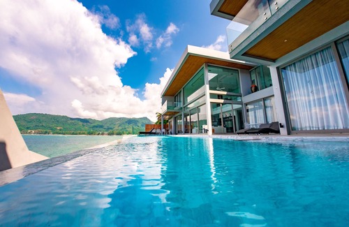 Kamala Villa | Spectacular 5-6 Bedroom Ocean Front Pool Villa with chef service SHA+