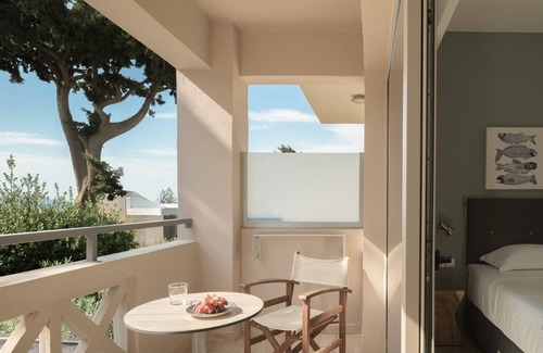 Agia Galini Villa | Spectacular Agios Vasilios Suite | Loyce Suite | 1 Bedroom | Private Furnished.
