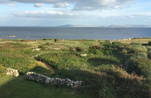 Galway House | SPECTACULAR -ATLANTIC FRONT HOME4 BED 3 BATH -LARGE PATIO with STUNNING VIEWS