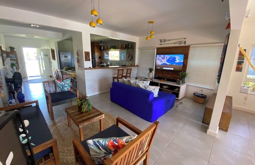 Unamar House | SPECTACULAR BEACH HOUSE BY THE SEA. WITH POOL! LONG BEACH HOUSE